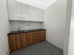 Hh @ Kallang (D13), Factory #563987011